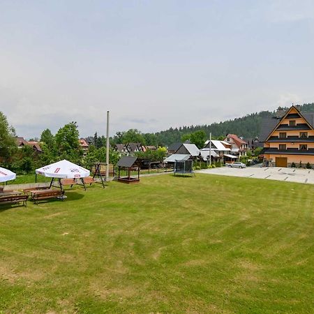 Pod Tatrami 2 - Swietna Lokalizacja, Obok Przystanku Ski Busa Oraz Restauracji, Duzy Parking Bialka Tatrzanska Exteriör bild