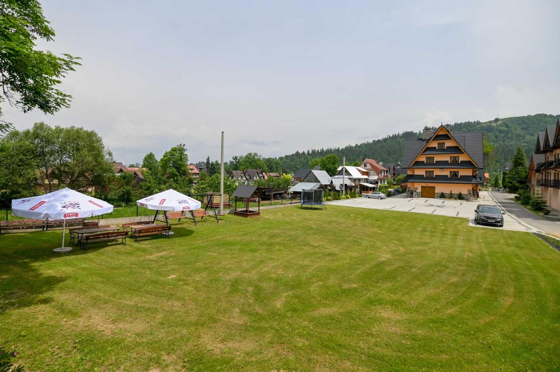 Pod Tatrami 2 - Swietna Lokalizacja, Obok Przystanku Ski Busa Oraz Restauracji, Duzy Parking Bialka Tatrzanska Exteriör bild