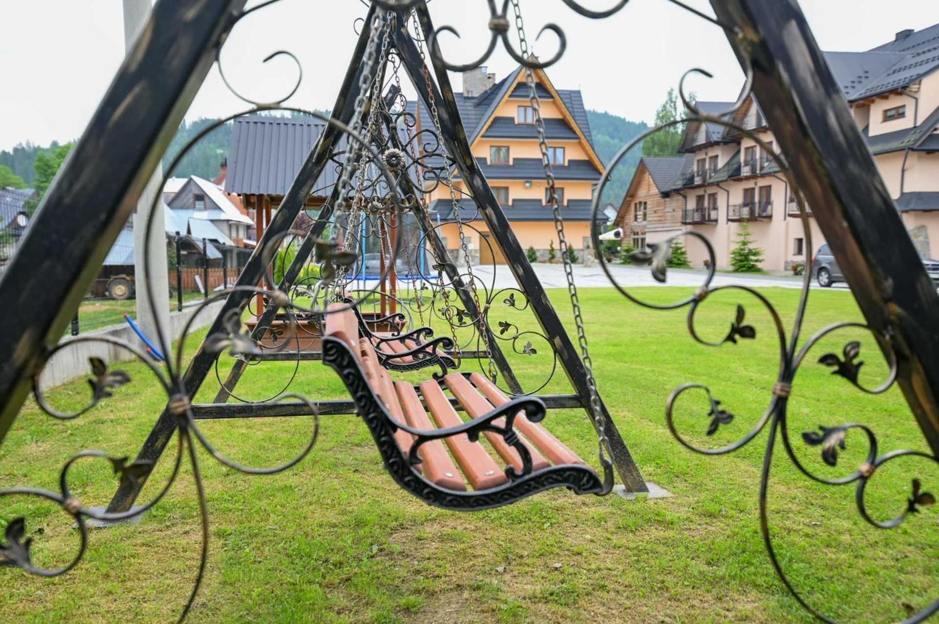 Pod Tatrami 2 - Swietna Lokalizacja, Obok Przystanku Ski Busa Oraz Restauracji, Duzy Parking Bialka Tatrzanska Exteriör bild