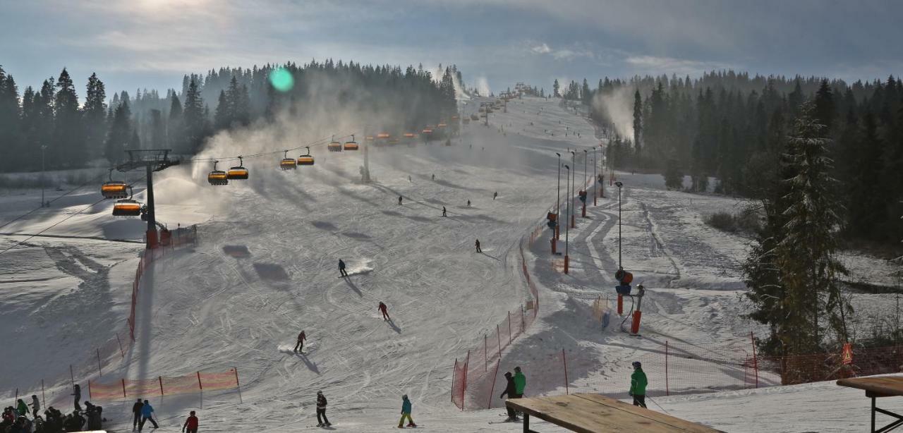Pod Tatrami 2 - Swietna Lokalizacja, Obok Przystanku Ski Busa Oraz Restauracji, Duzy Parking Bialka Tatrzanska Exteriör bild